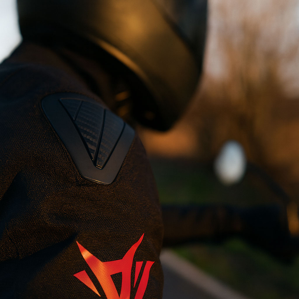 slidery_bunda_na_moto_rsa