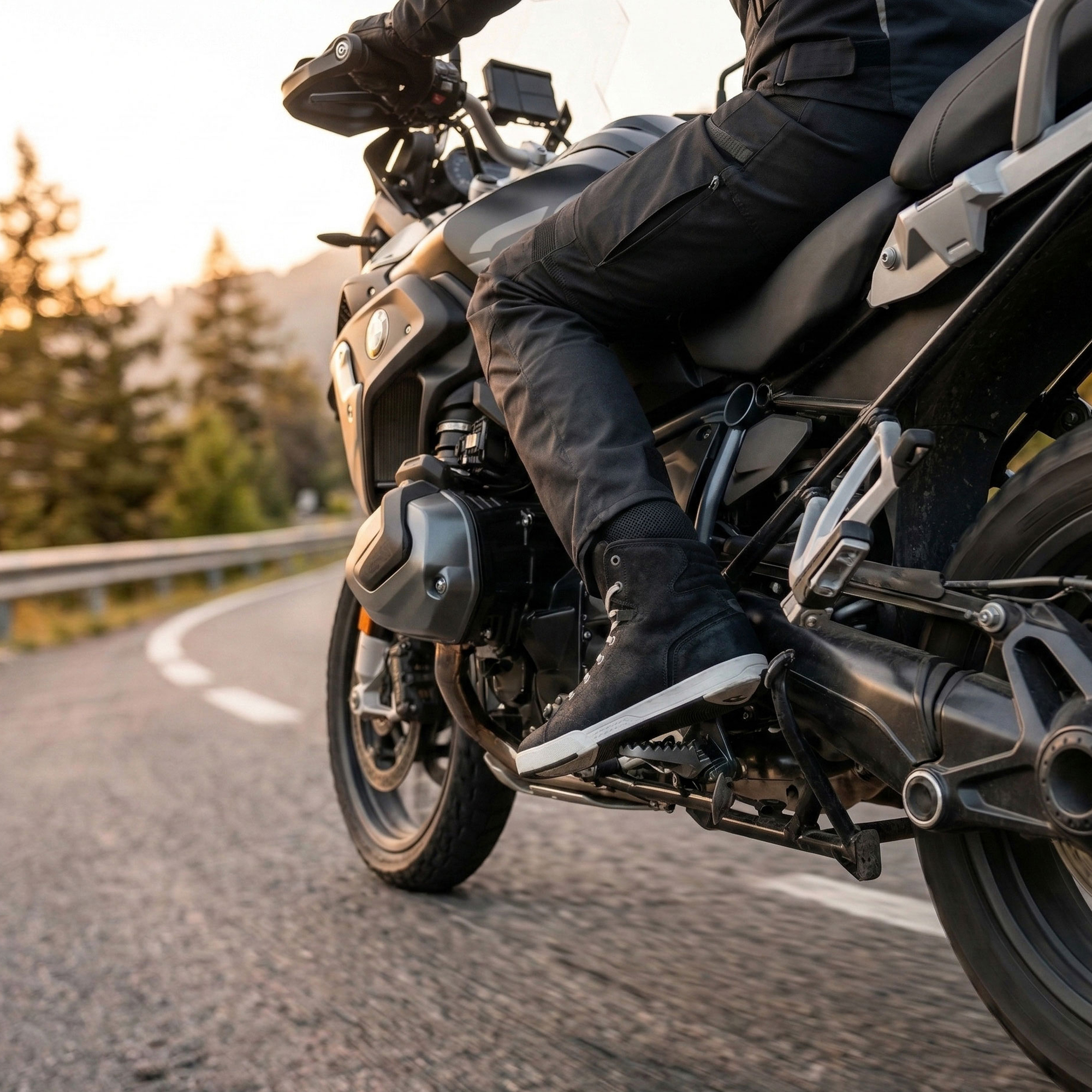 moto_boty_forma_swift