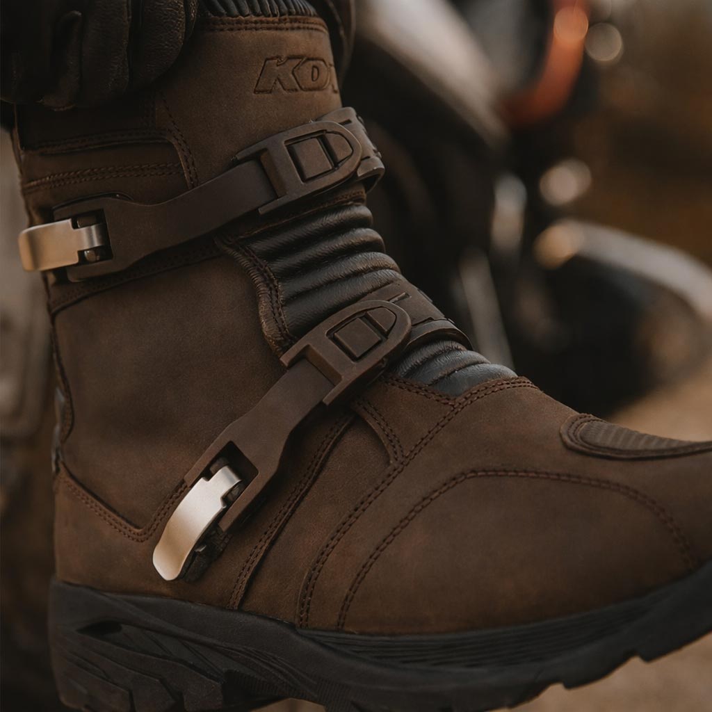 moto_boty_kore_adventure_mid