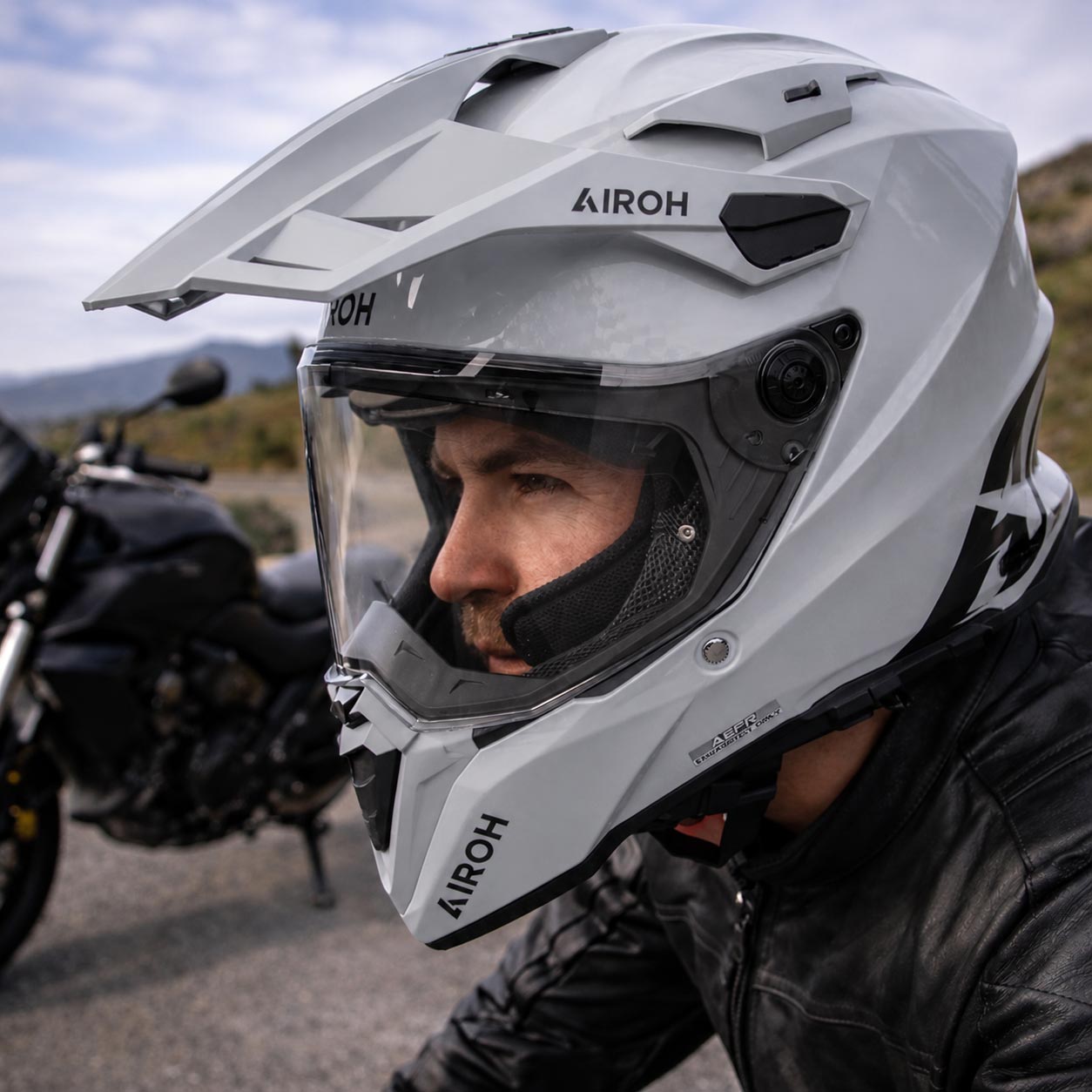 Enduro přilba Airoh