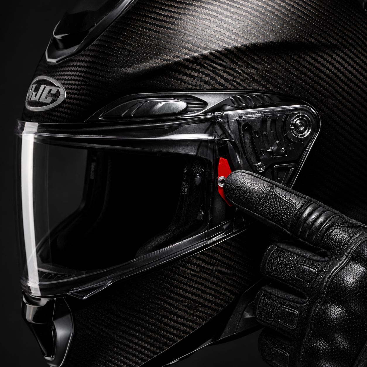 Helma na moto HJC