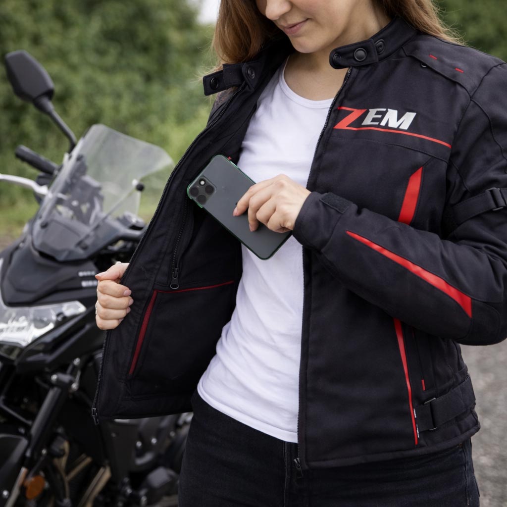 Vnitřní a vnější kapsy