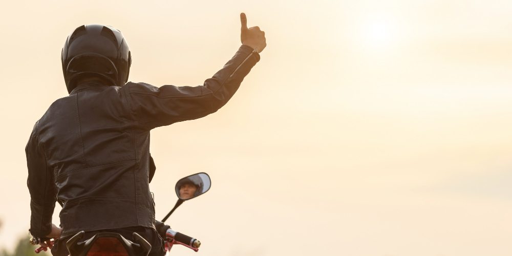 Gesten auf einem Motorrad