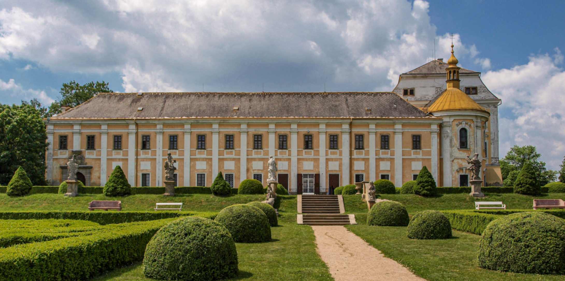 Zámek-Lysá-nad-Labem