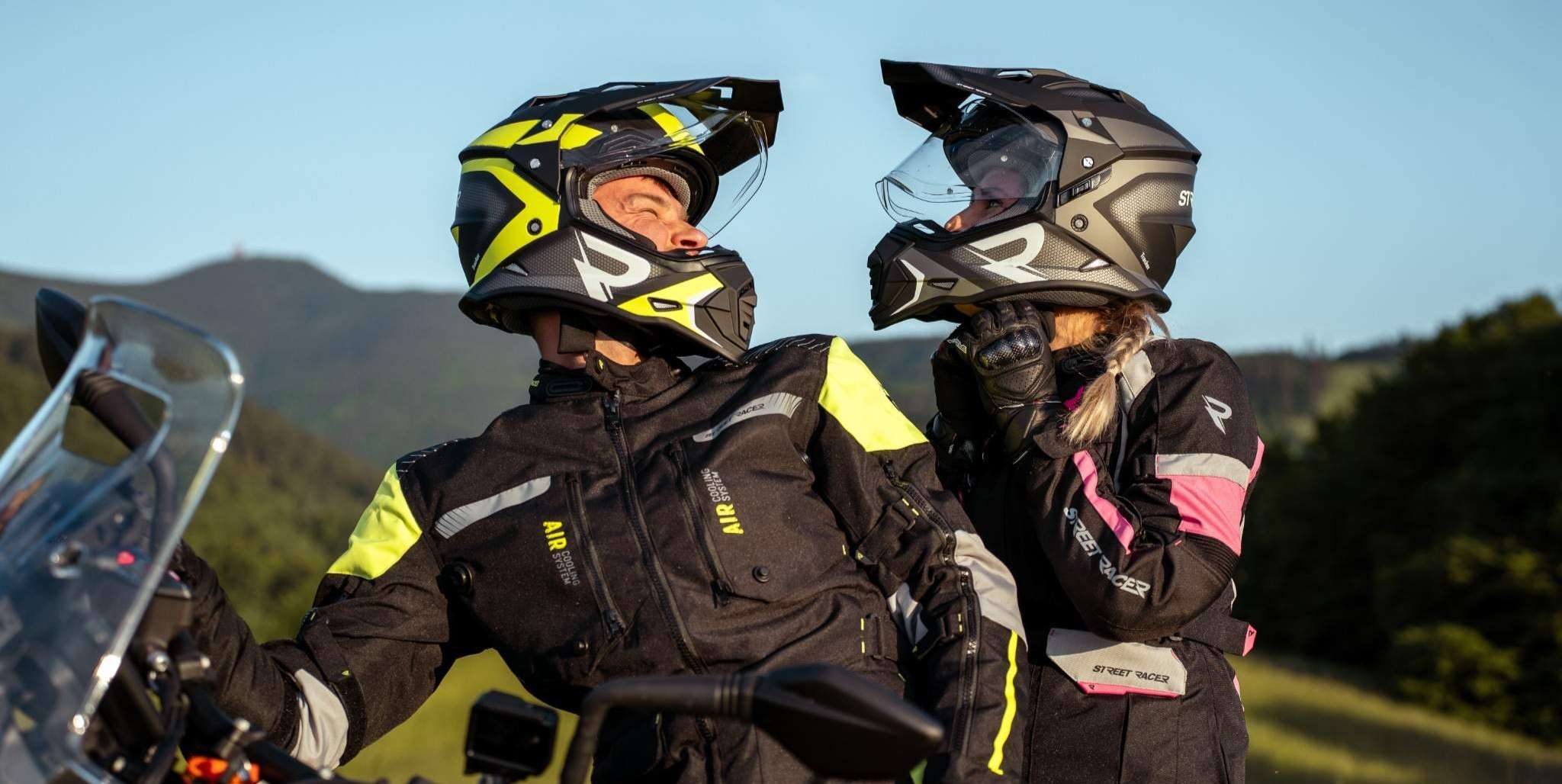 Enduro prilby