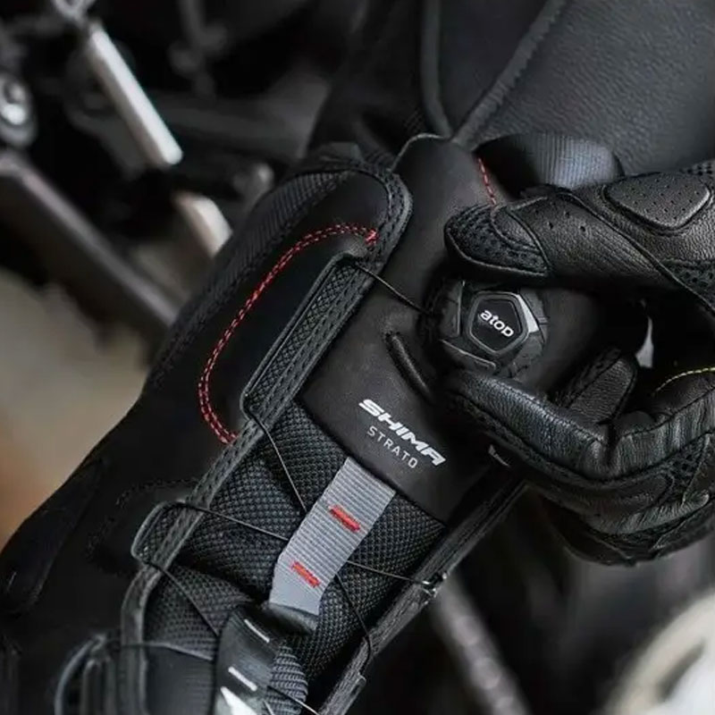 motorkářské boty Shima zapínání